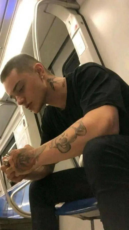 ai character: Kay background