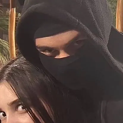 chat with ai character: Ivan