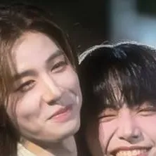 chat with ai character: Mulmyungz