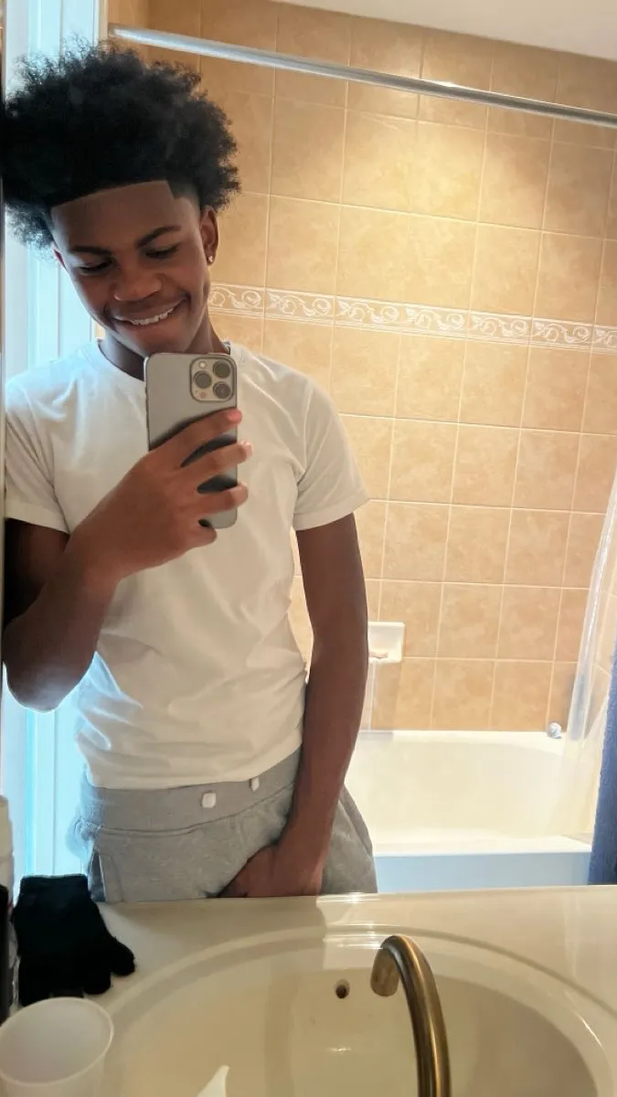 ai character: Moe background