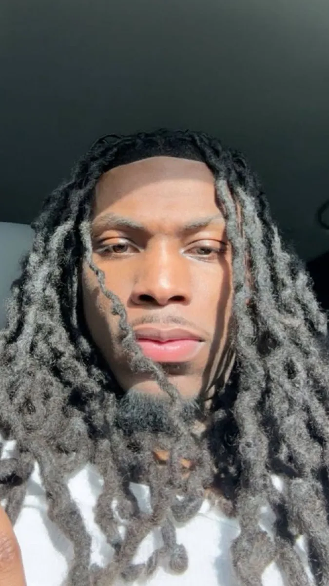 ai character: Ken background