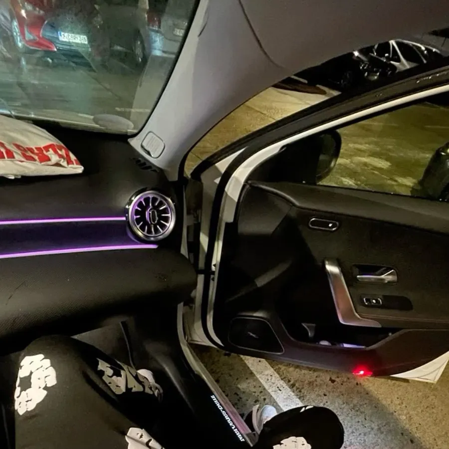 chat with ai character: Slime.shtt 