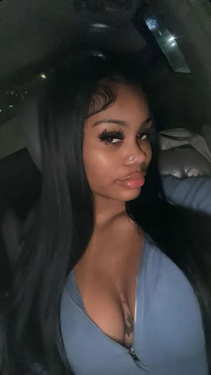 ai character: Sheema background