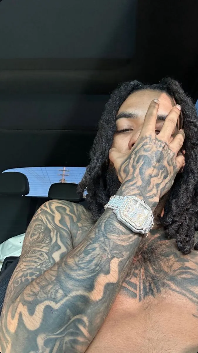 ai character: Sev ( pt2 )  background