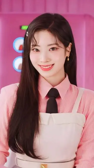 ai character: Felix y Dahyun background