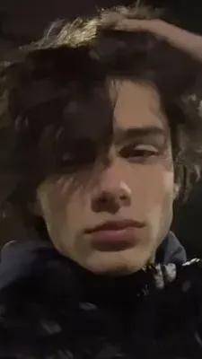 ai character: 🏈𑇍𝐑yan✰🏀 background