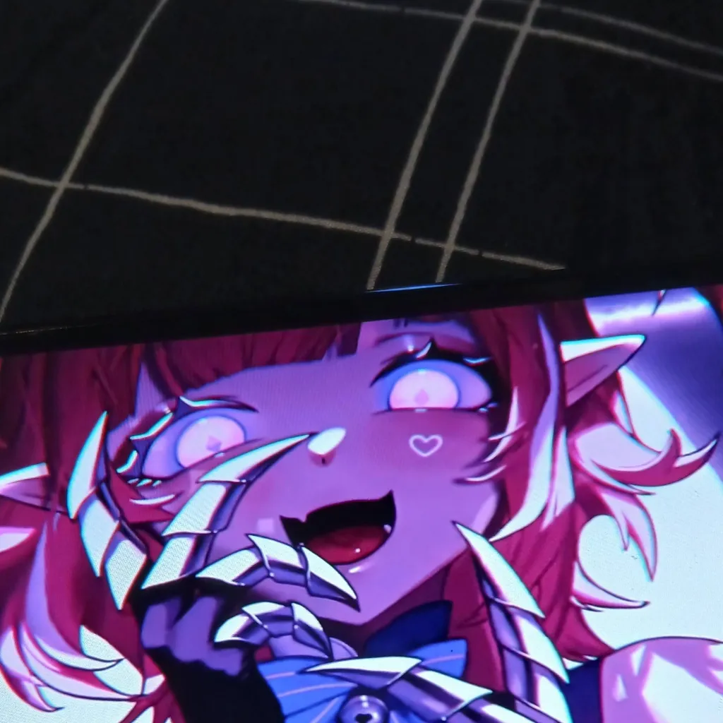 chat with ai character: saw girl