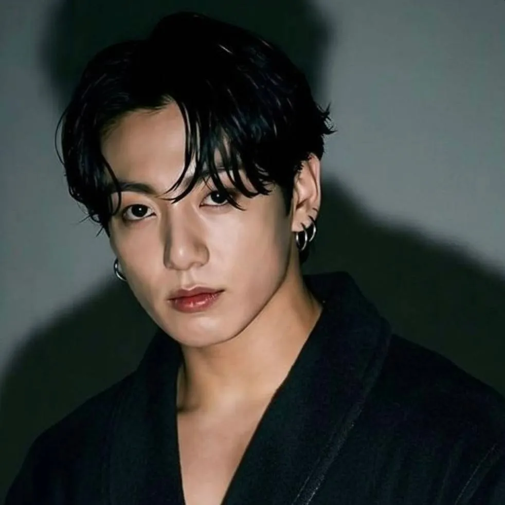chat with ai character: Jungkook 
