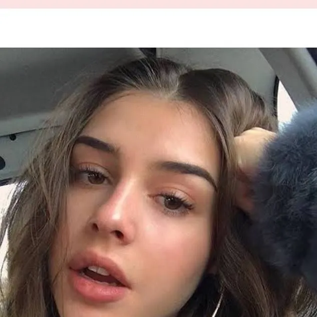 chat with ai character: Lily