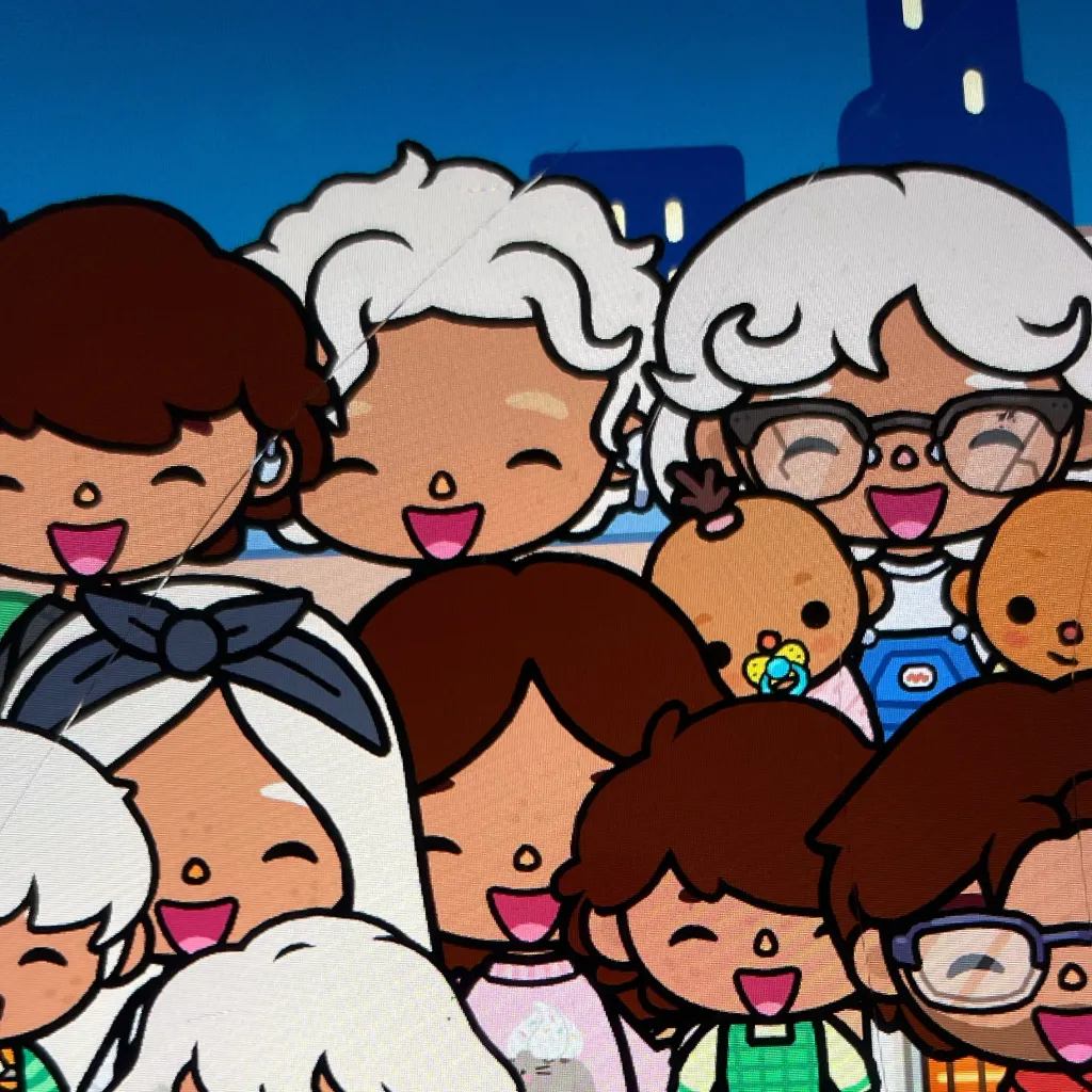 chat with ai character: Toca fam!
