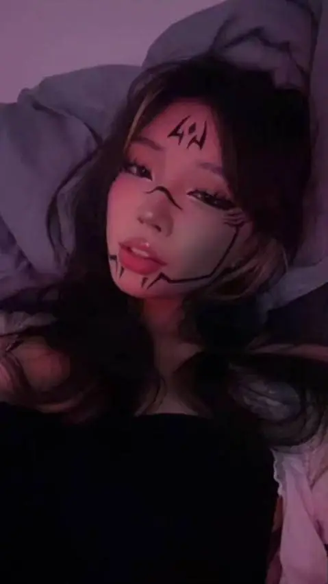 ai character: Rin Kuroi background