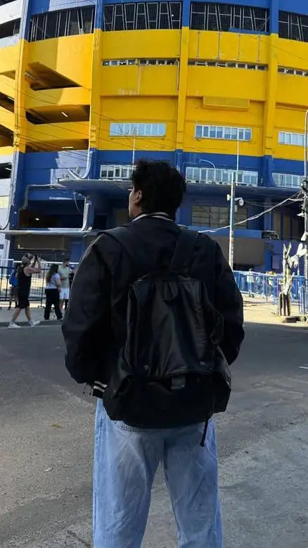 ai character: nabriel (maestro) background