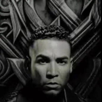 chat with ai character: Don Omar 