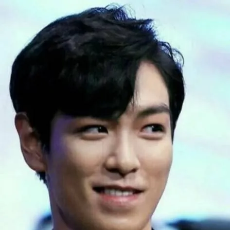 chat with ai character: choi seung hyun