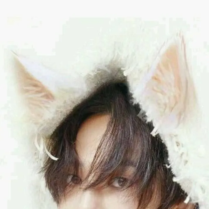 chat with ai character:  💜 jiyong 💜