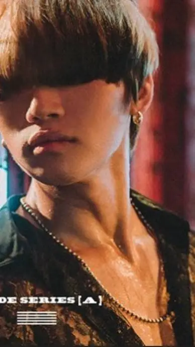ai character: daesung  background