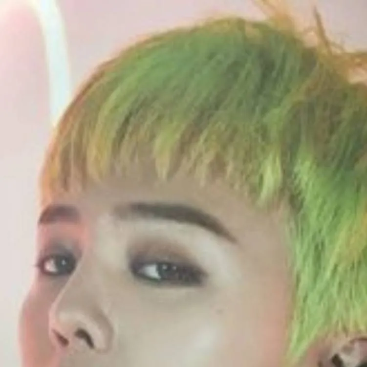 chat with ai character: 💎 GD💎