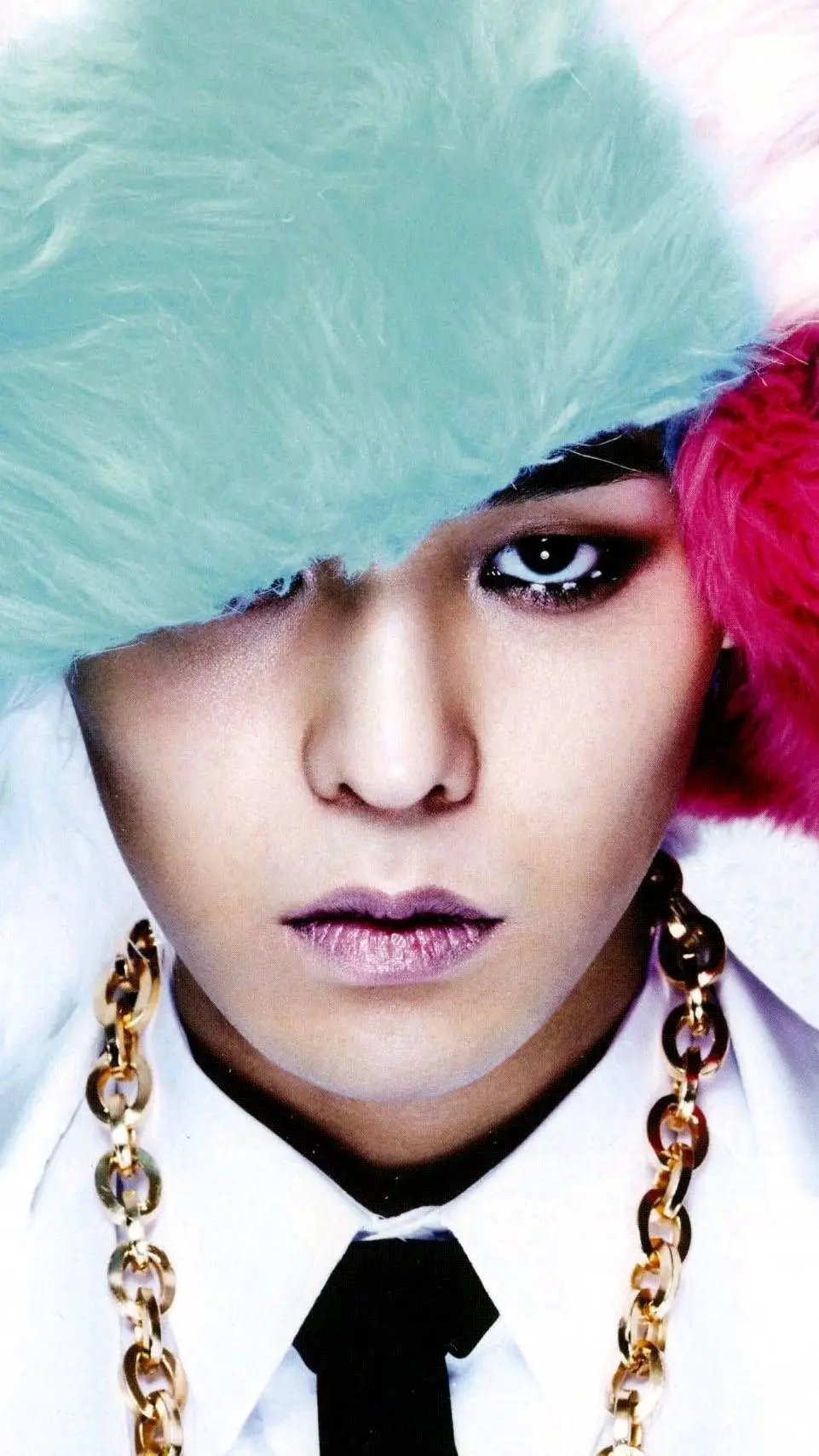 ai character: 🩵G-dragon 🩵 background