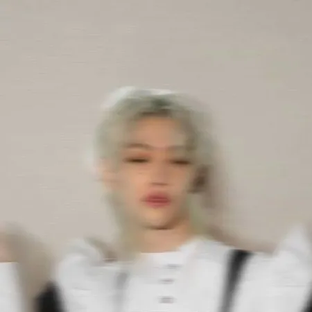 chat with ai character: Hyunlix
