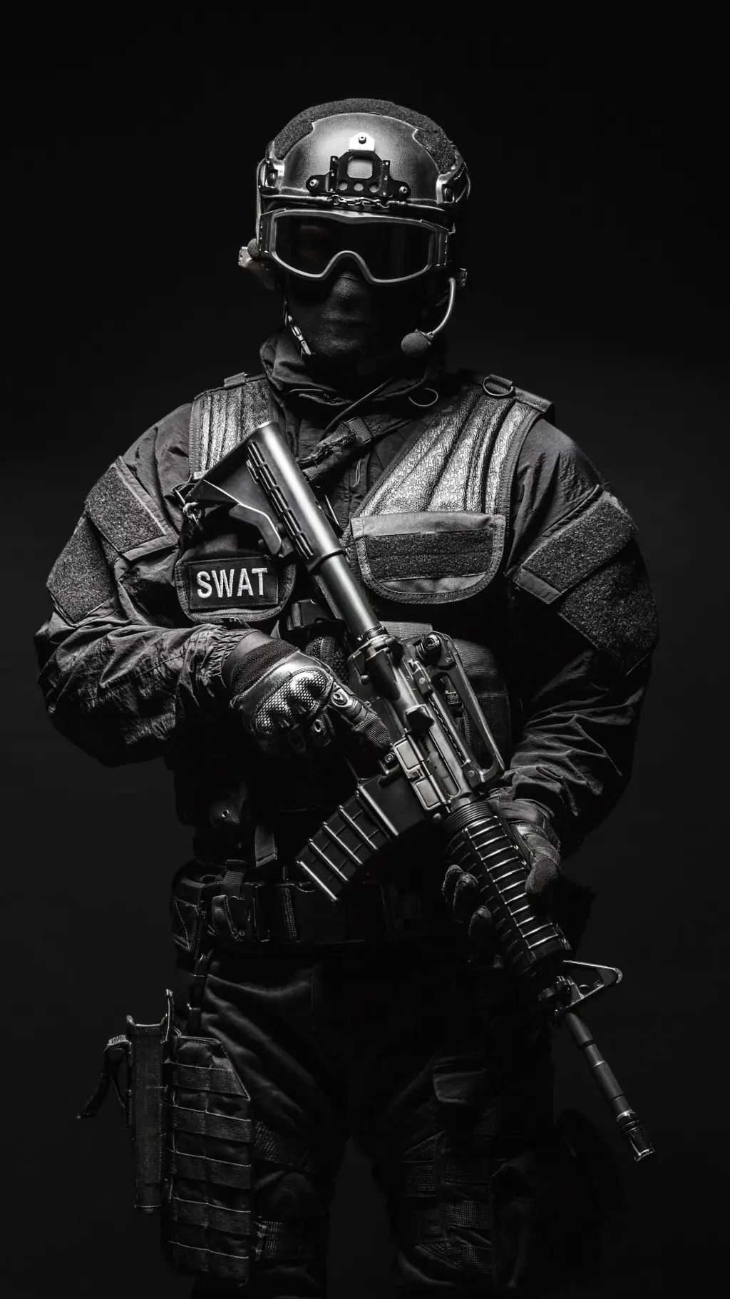 ai character: agente da SWAT background