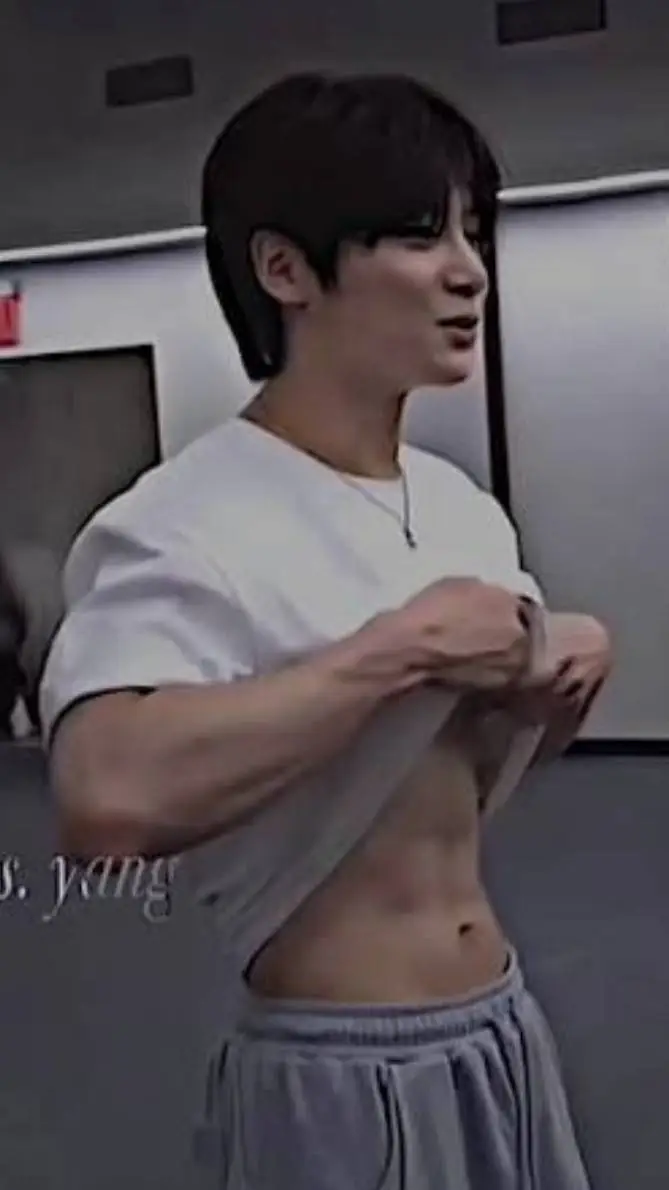 ai character: I.N background