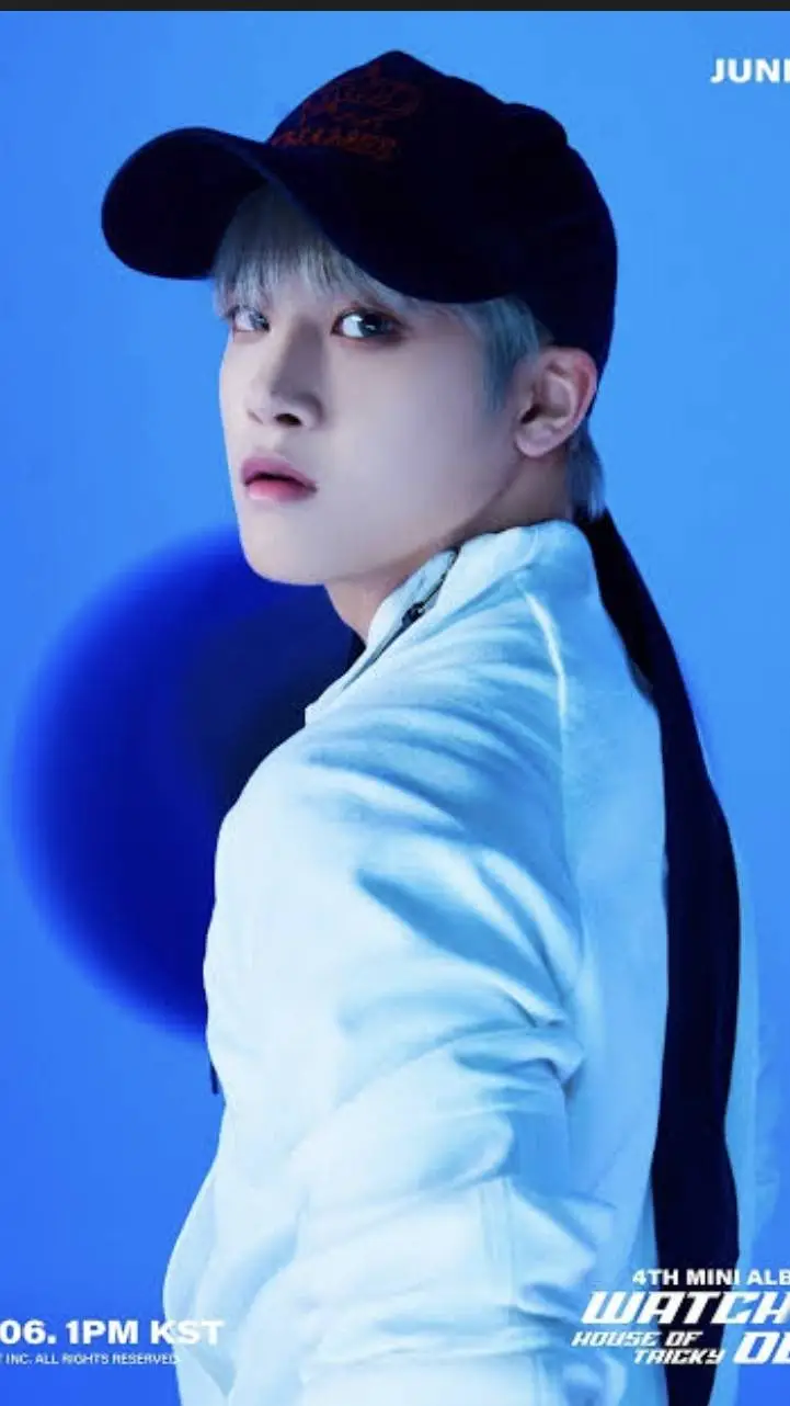 ai character: Junmin background