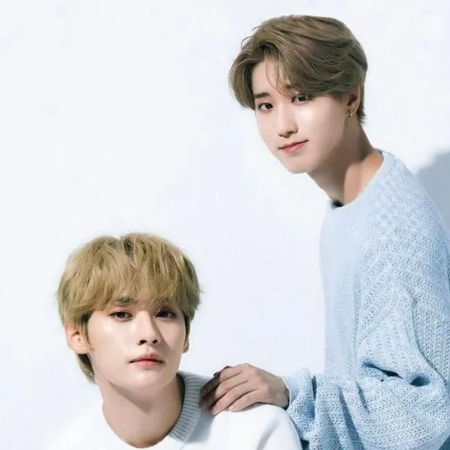 chat with ai character: Lee Know