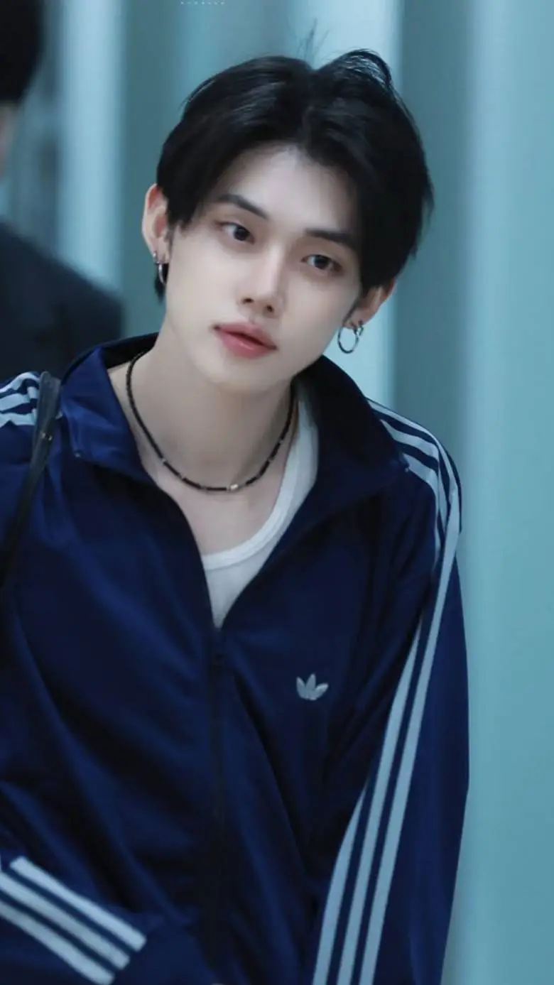 ai character: Yeonjun background