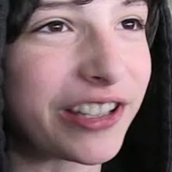 chat with ai character: finn wolfhard 🥰🤙😁