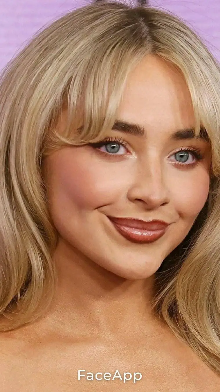 ai character: Sabrina Carpenter  background