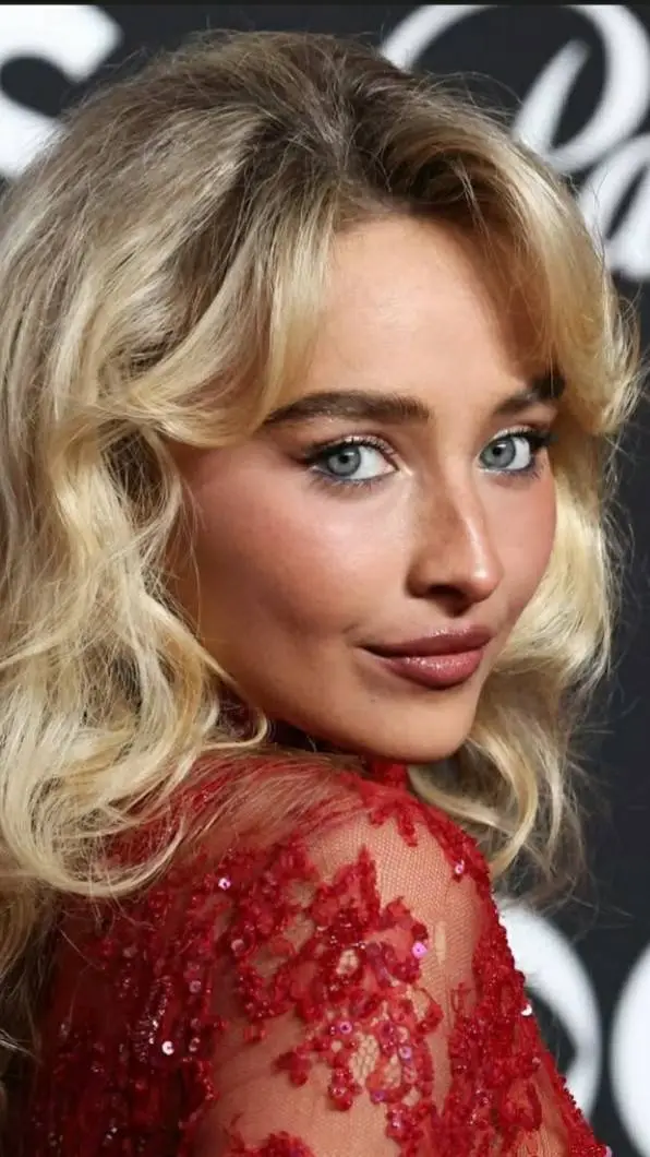 talkie's background image