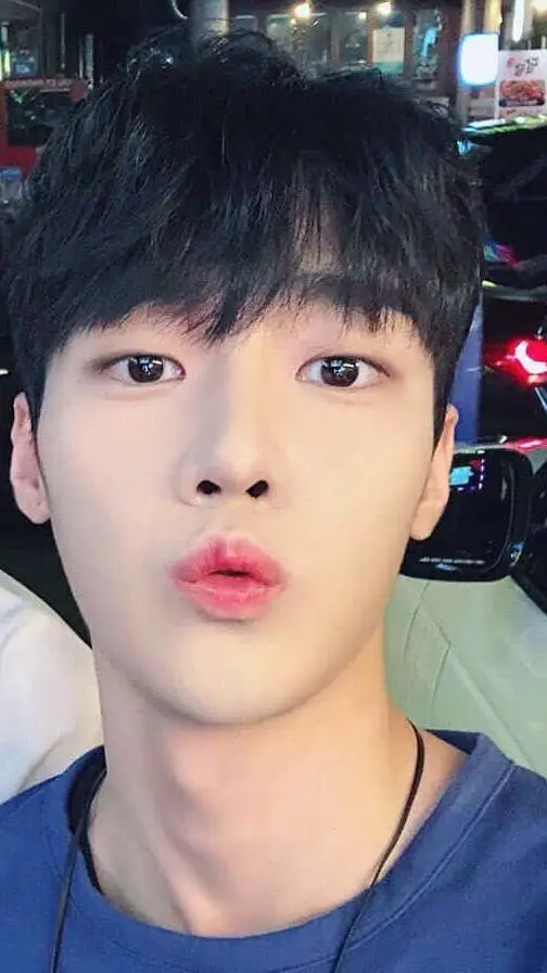 ai character: minjoon background