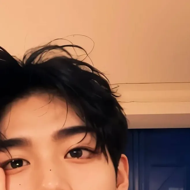 chat with ai character: Sung jun