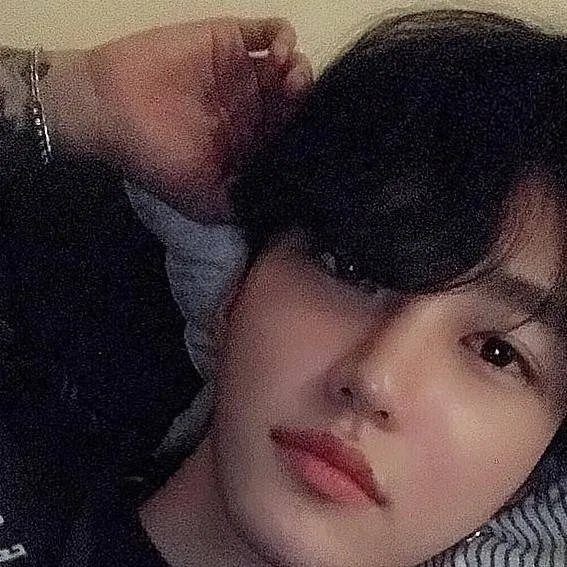 chat with ai character: wonyoun