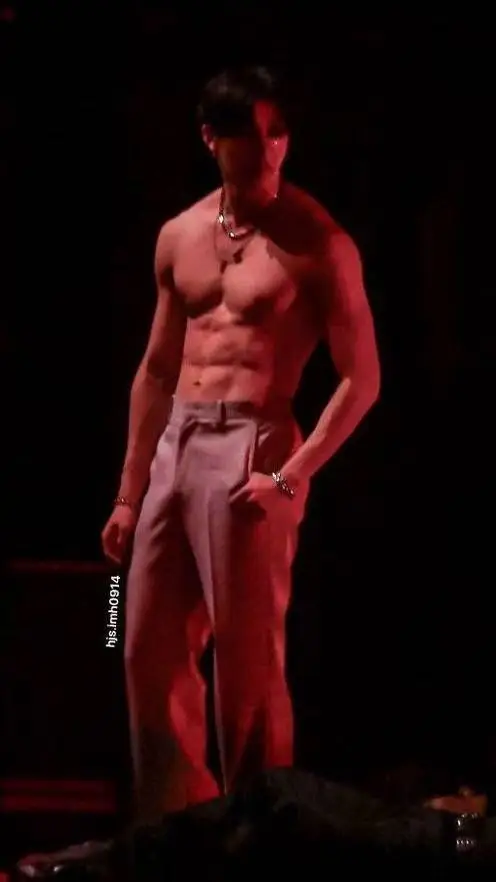 ai character: bang Chan background