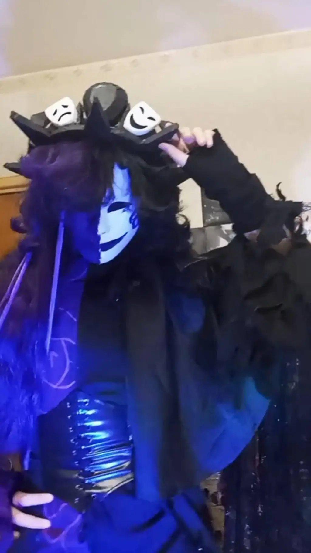 ai character: Noli background