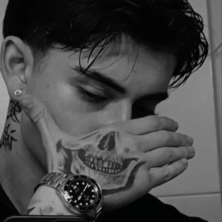 chat with ai character: Tristan