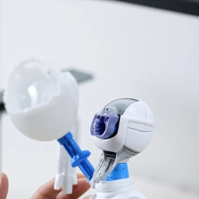 chat with ai character: dancing robot