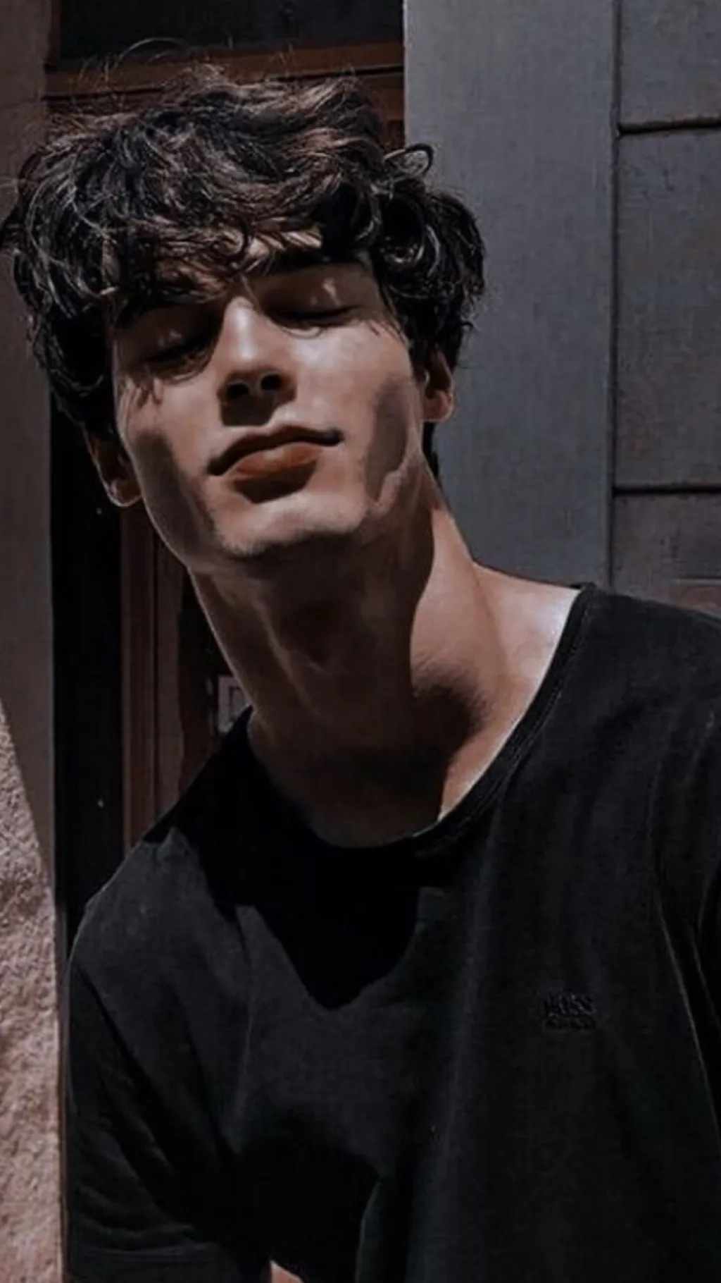 ai character: Junior background