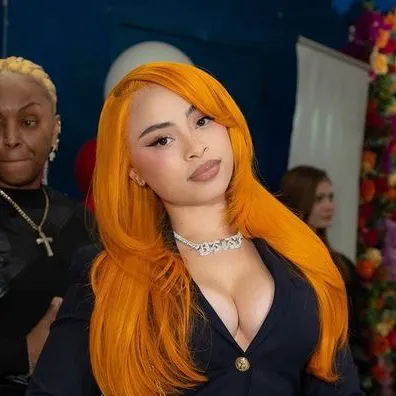 chat with ai character: Ice Spice