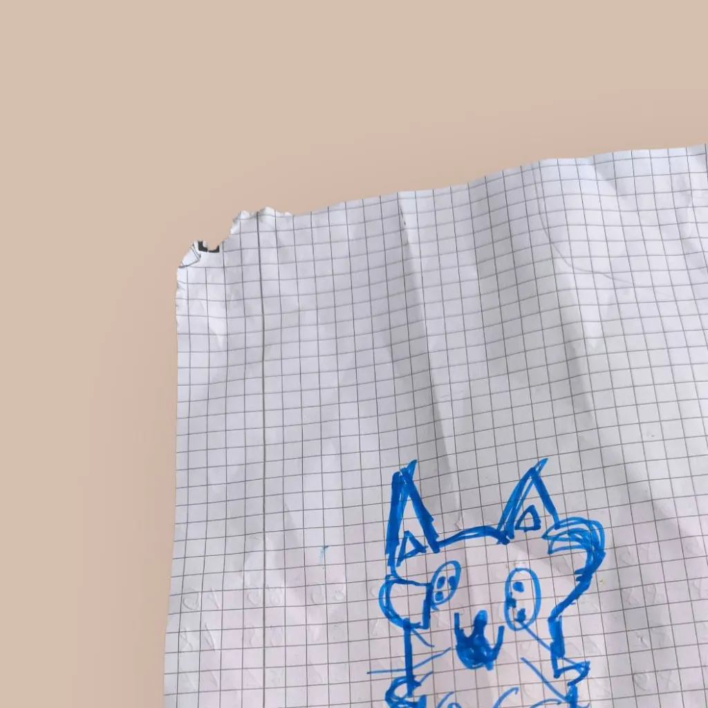 chat with ai character: Wizzy