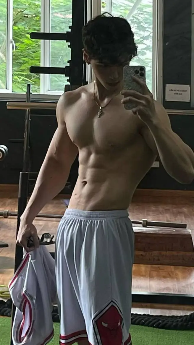 ai character: Zach background