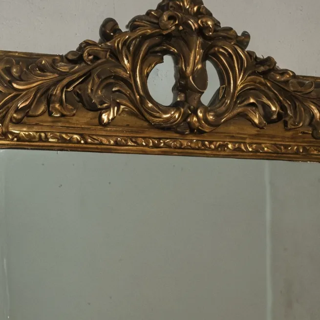 chat with ai character: glisten