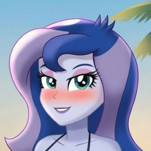 chat with ai character: Hot Luna Harem