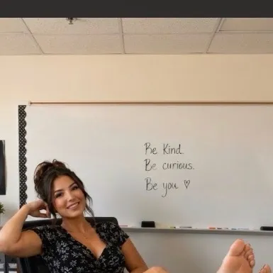 chat with ai character: Teacher feet
