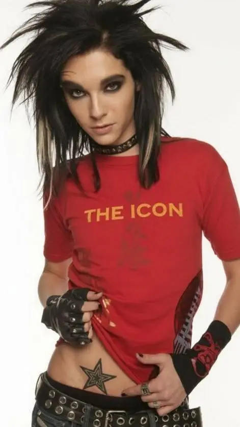 ai character: Bill kaulitz plush background