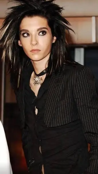 ai character: Bill kaulitz  background