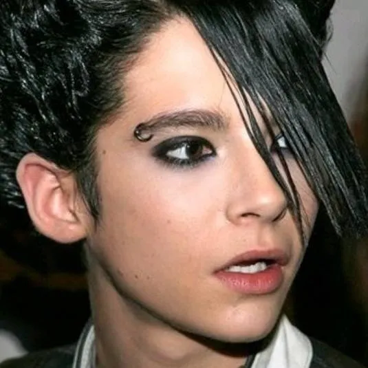 chat with ai character: Bill kaulitz N.A