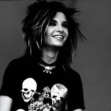 chat with ai character: Bill kaulitz 🤍