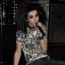 chat with ai character: Bill kaulitz✨